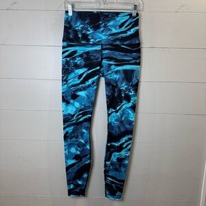 Lululemon Wunder Under Leggings Blue Marbled or "Engineered Print" Pattern
